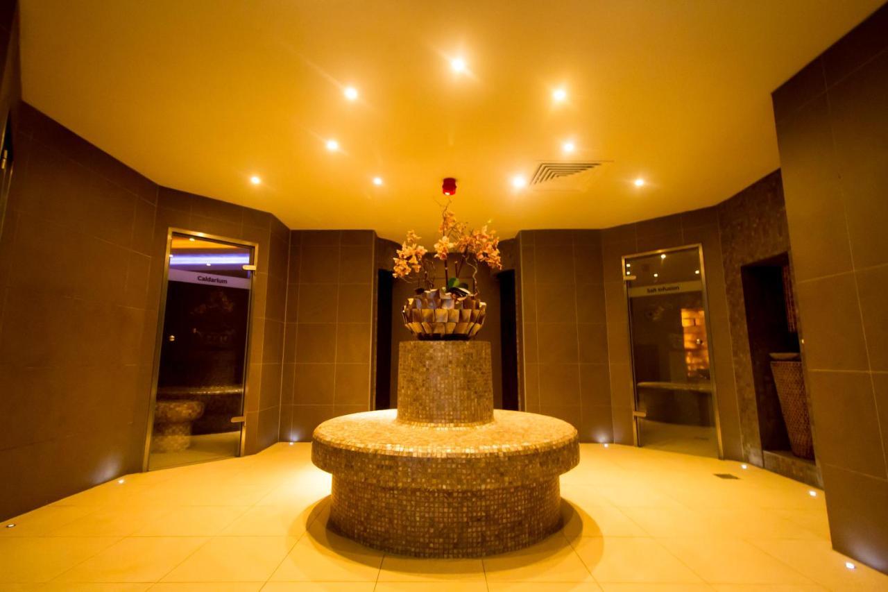 The Mere Golf Resort & Spa エクステリア 写真