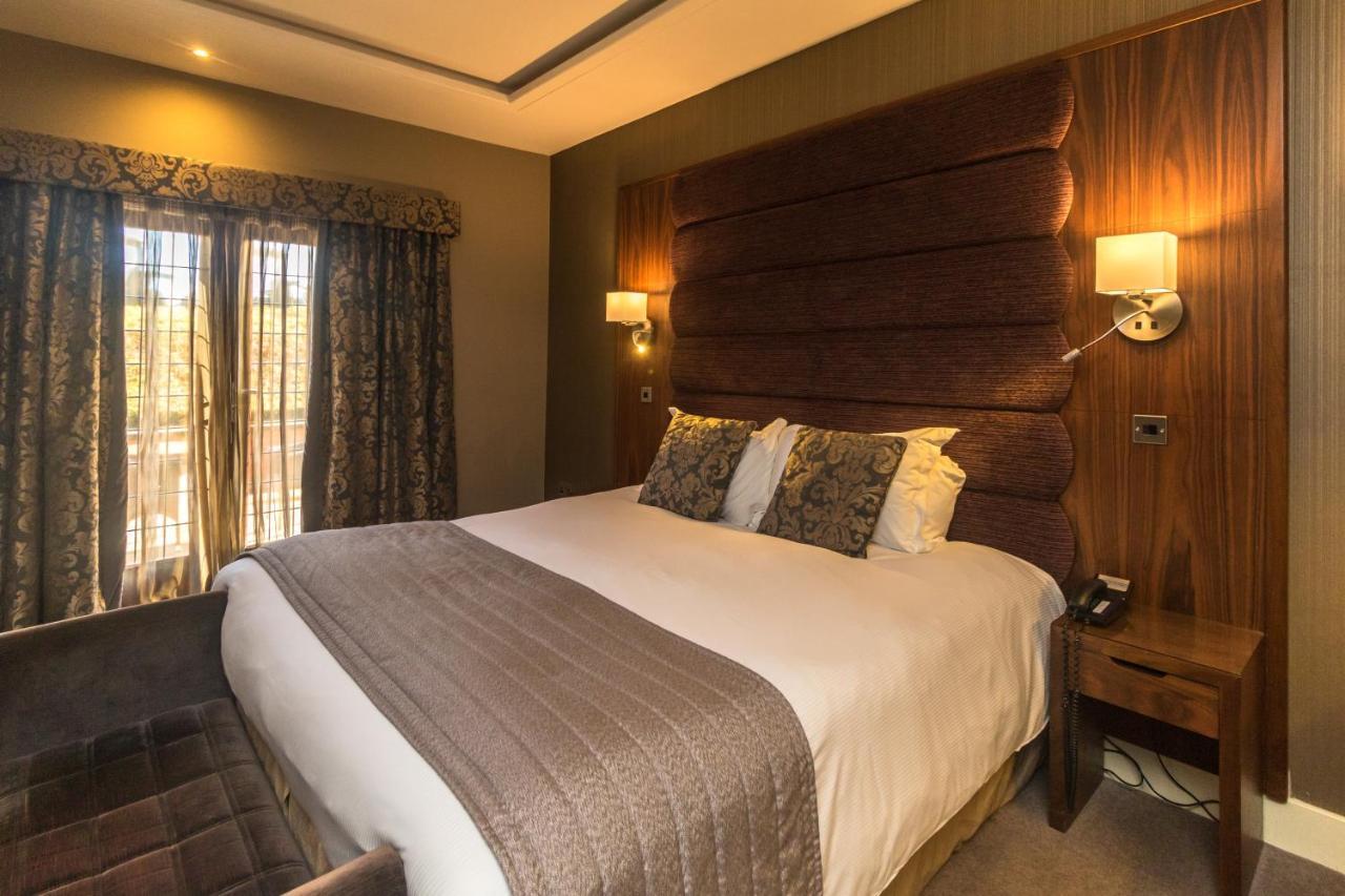 The Mere Golf Resort & Spa エクステリア 写真