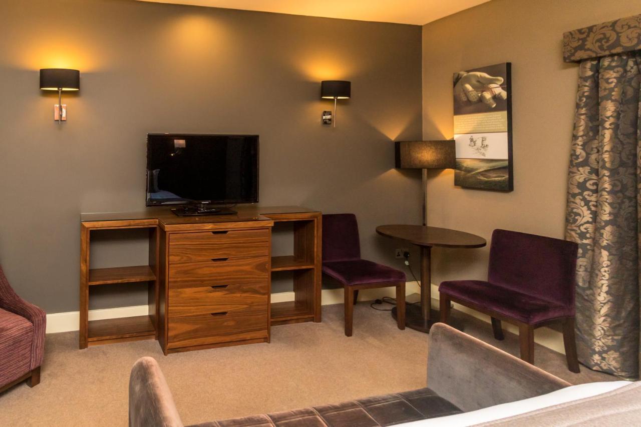 The Mere Golf Resort & Spa エクステリア 写真