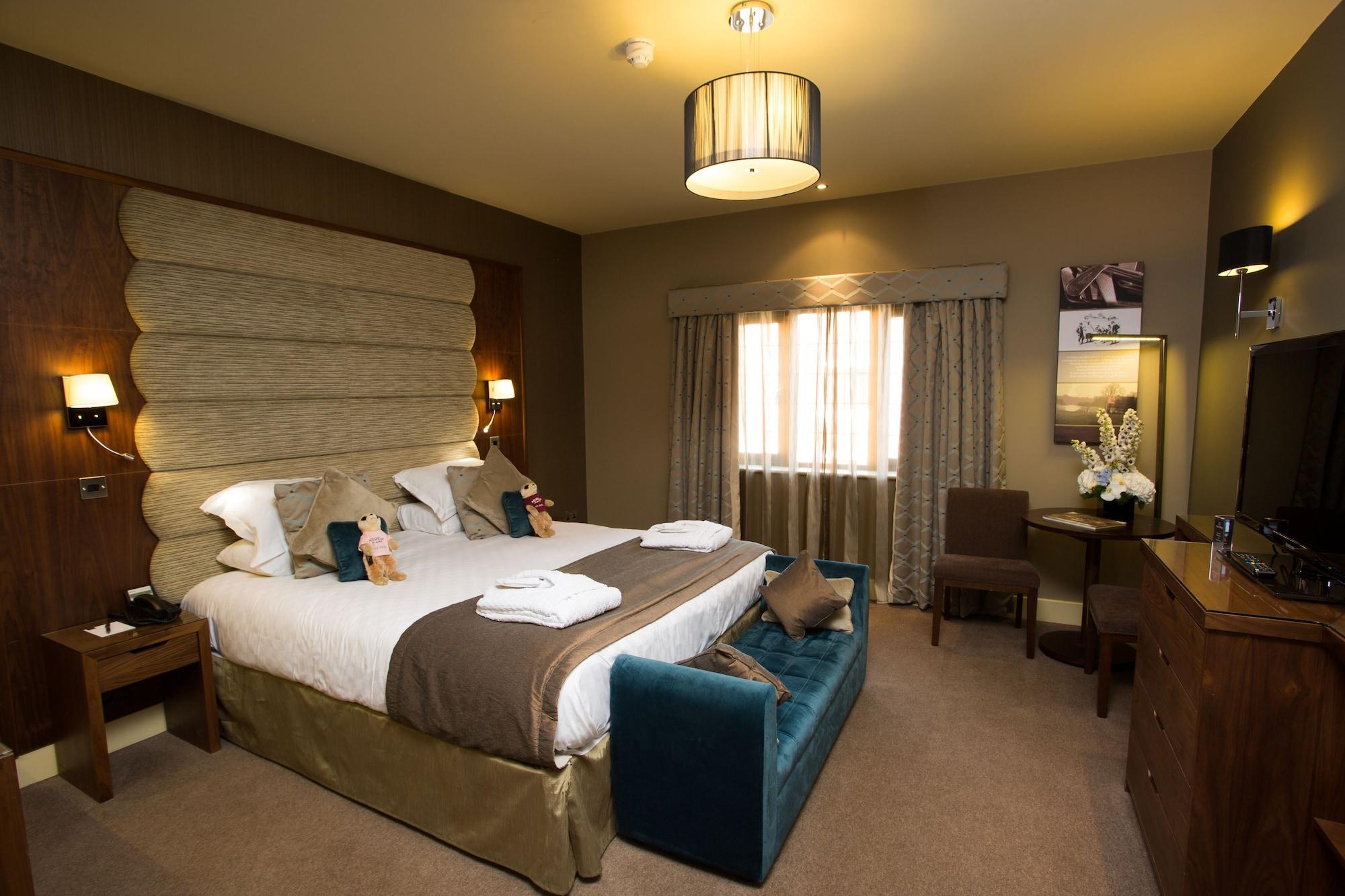 The Mere Golf Resort & Spa エクステリア 写真
