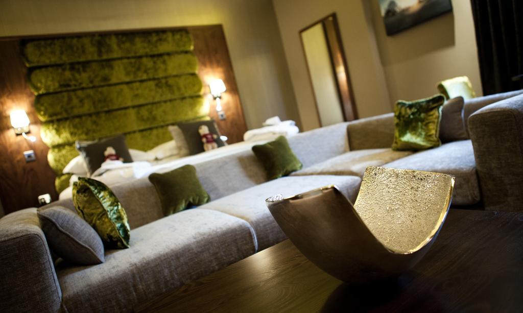 The Mere Golf Resort & Spa エクステリア 写真