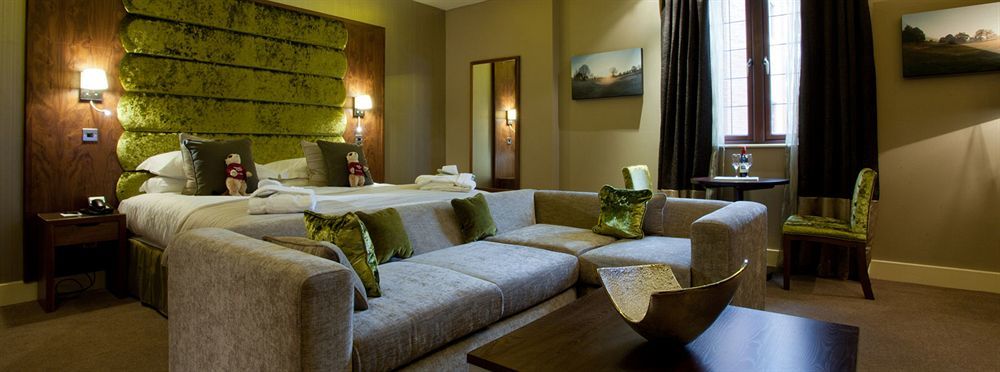 The Mere Golf Resort & Spa エクステリア 写真