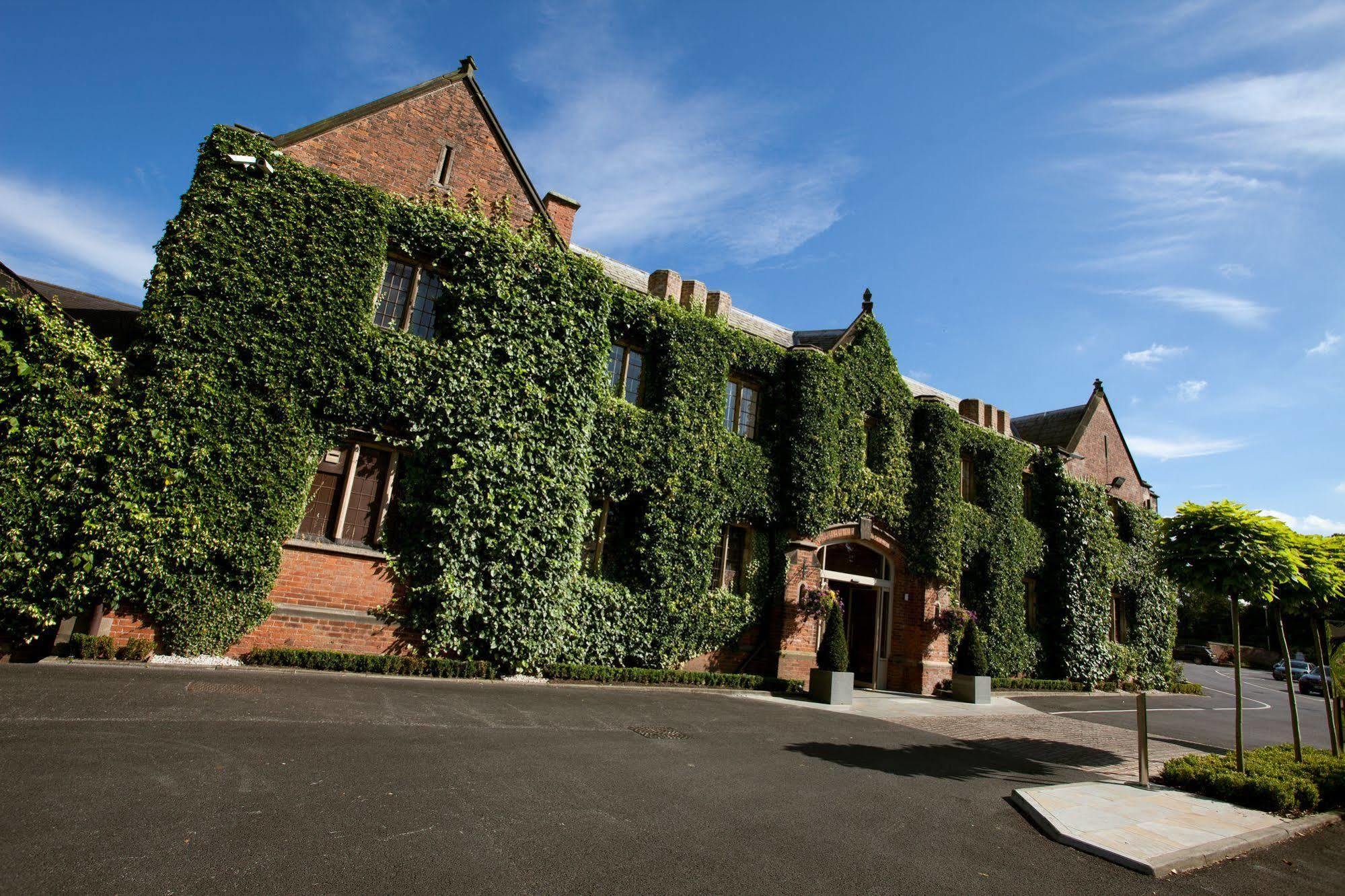 The Mere Golf Resort & Spa エクステリア 写真