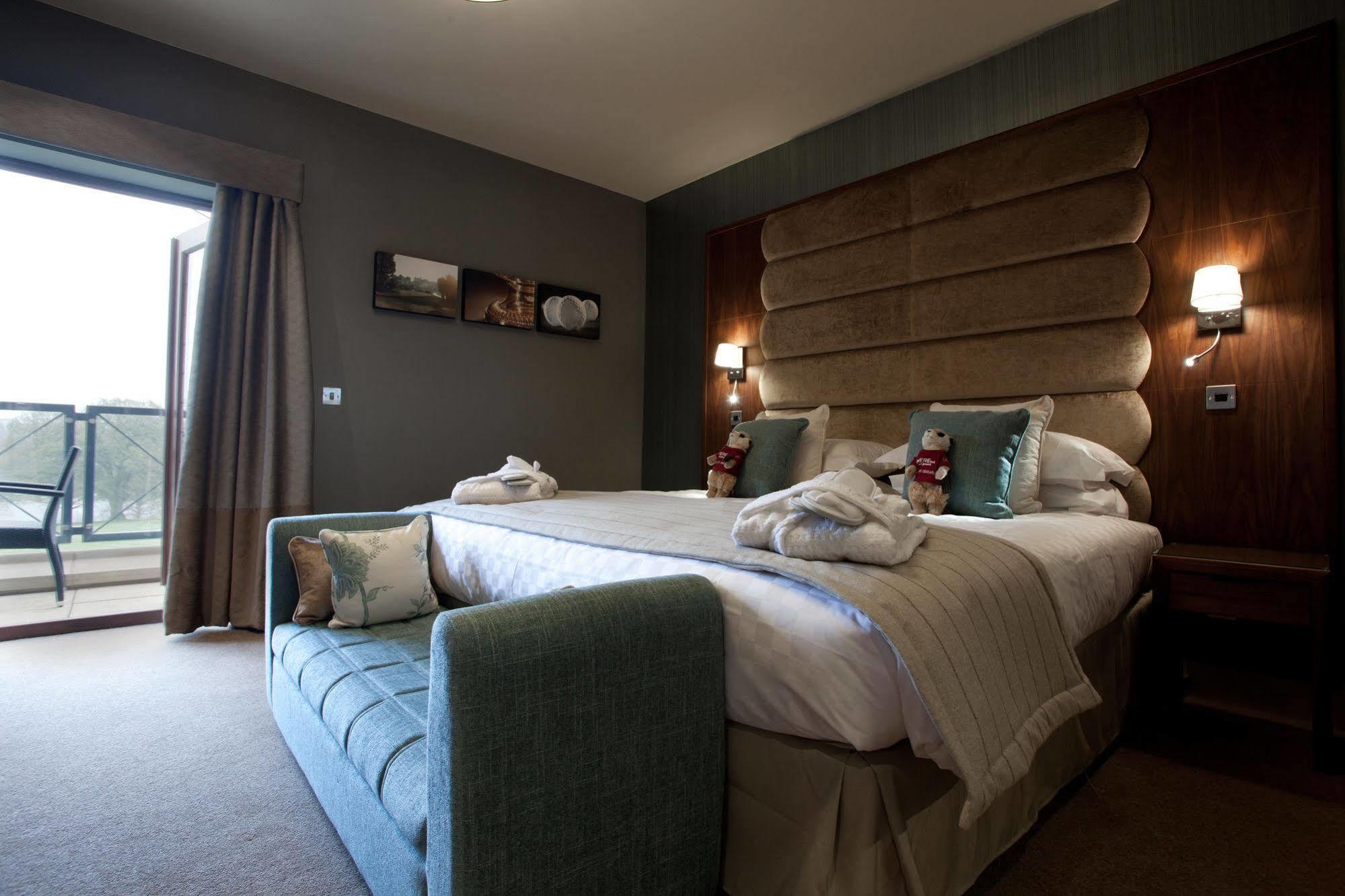 The Mere Golf Resort & Spa エクステリア 写真