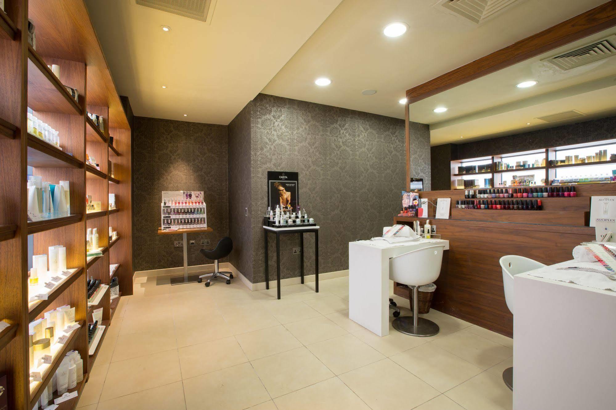 The Mere Golf Resort & Spa エクステリア 写真
